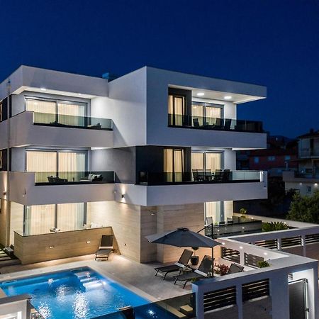 Villa Laverna نوفاليا المظهر الخارجي الصورة